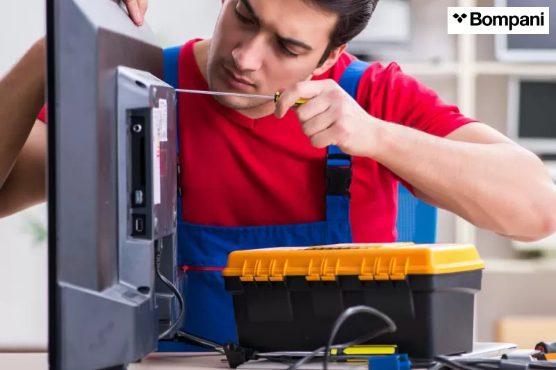 صيانة شاشات بومباني